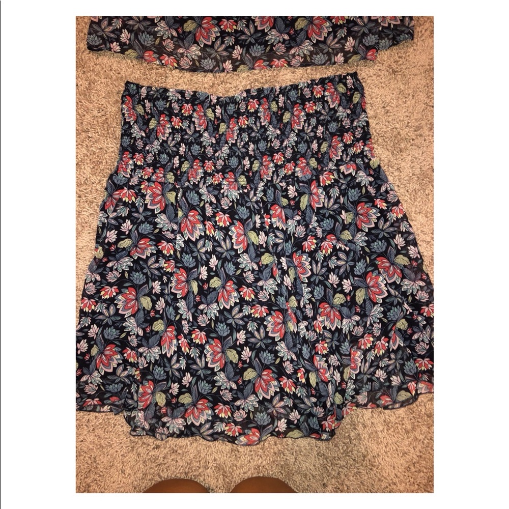 CABI TANK TOP & SKIRT - Picture 3 of 4